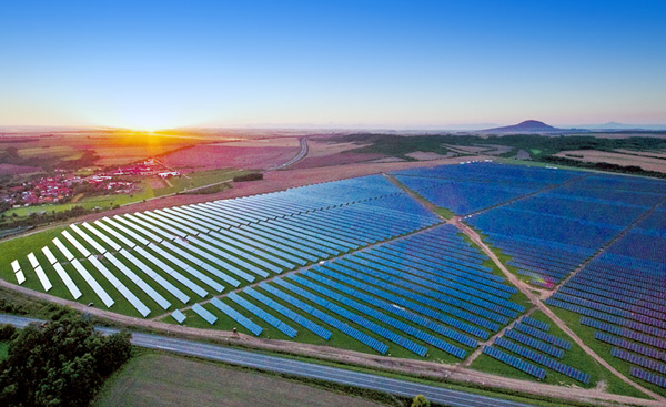 “十三五”關鍵轉型期 光伏產業如何走？