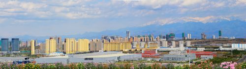 烏魯木齊經(jīng)開區(qū)獲西北首個(gè)生態(tài)工業(yè)示范園區(qū)稱號(hào)